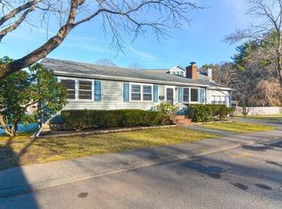 4 Pulaski Dr, Manchester, MA 01944