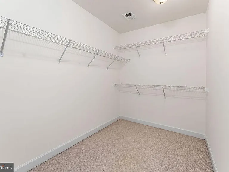1627 Whitehall Dr — Photo 21