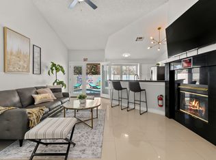 206 Glacier Dr, Henderson, NV 89074