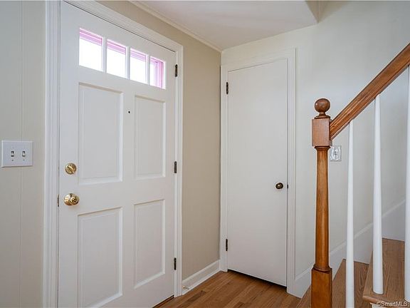 4th image of 109 Greenwood Dr