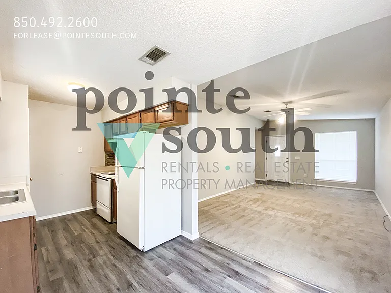 504 Wood Crest Way — Photo 8