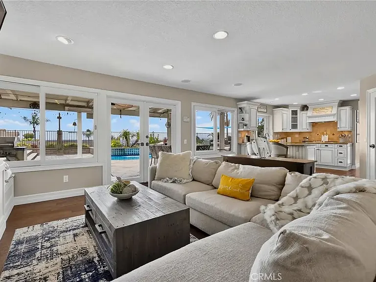 2704 N Vista Heights Ave — Photo 40