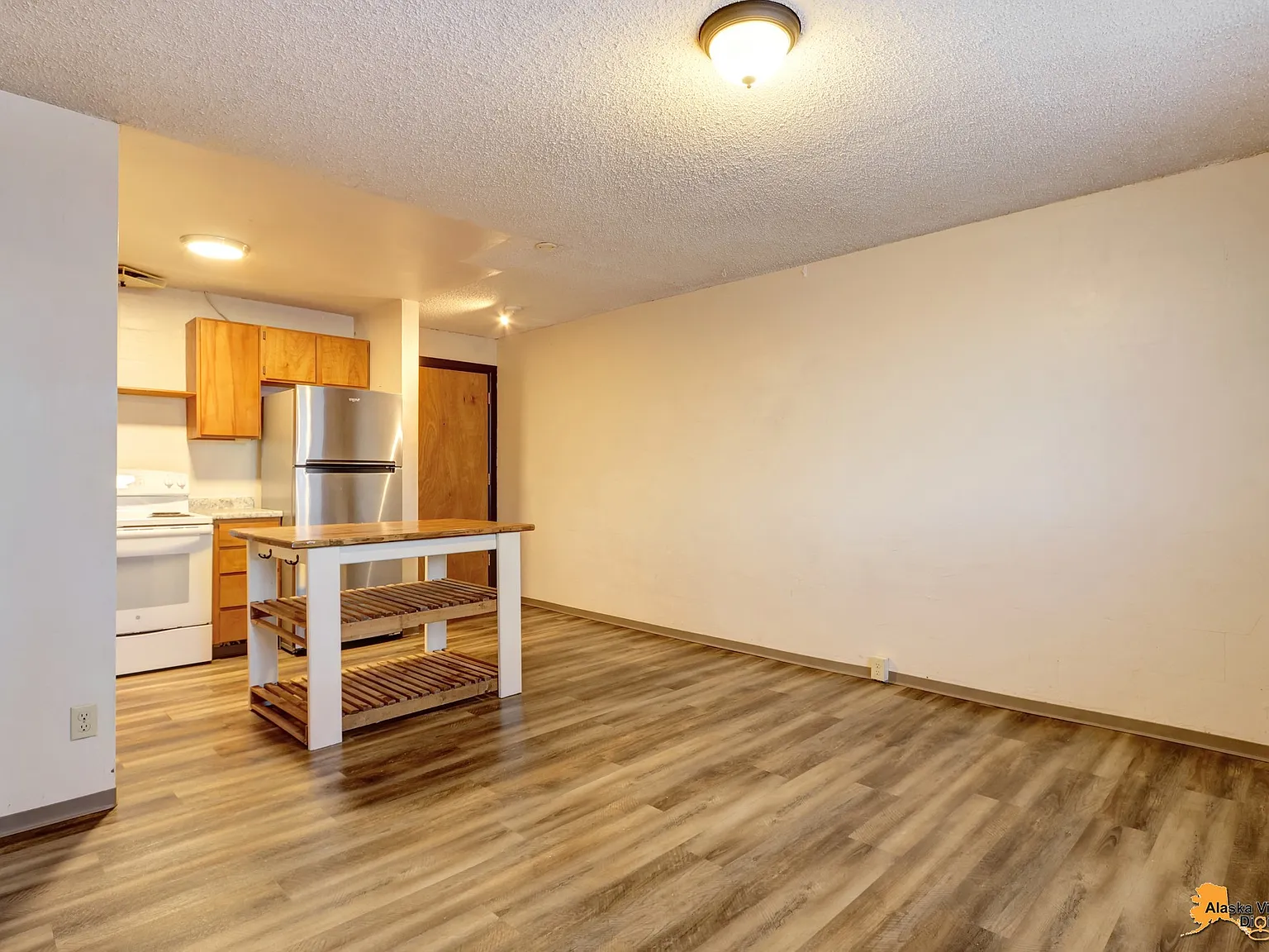 1 bed, 700 sqft, $1,095 — Photo 3