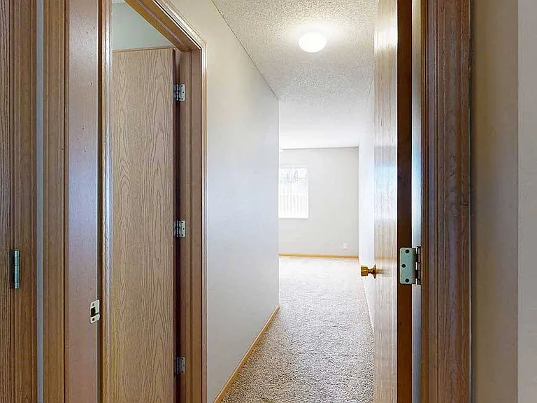 Northbrook Apartments — Photo 310
