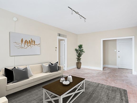 4th image of 275 Union Blvd APT 1507