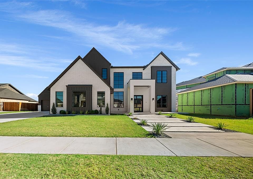 1st image of 10808 NW 25th St