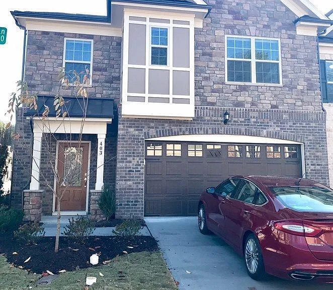 403 Bent Tree Ln — Photo 1