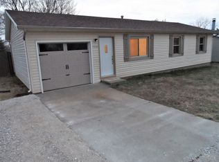 3326 W Page St, Springfield, MO 65802