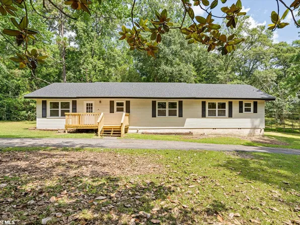 5400 Dogwood Ct E, Mobile, AL 36693