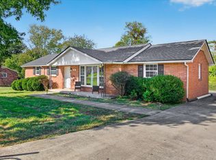 305 Rue Le Mans Dr, Clarksville, TN 37042