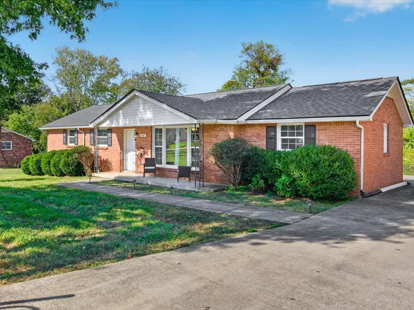 305 Rue Le Mans Dr, Clarksville, TN 37042