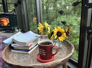 9401 Kahl Rd, Black Earth, WI 53515