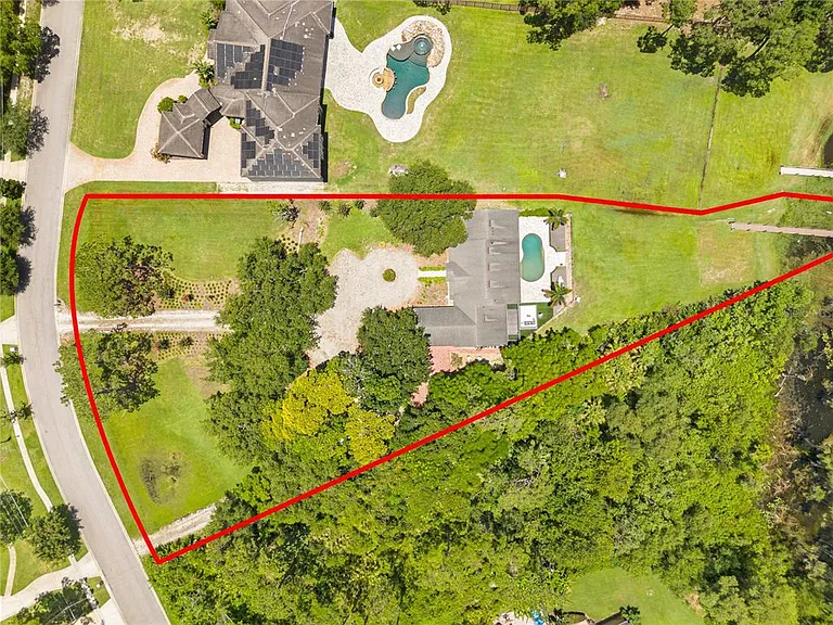 10355 Trout Rd — Photo 11