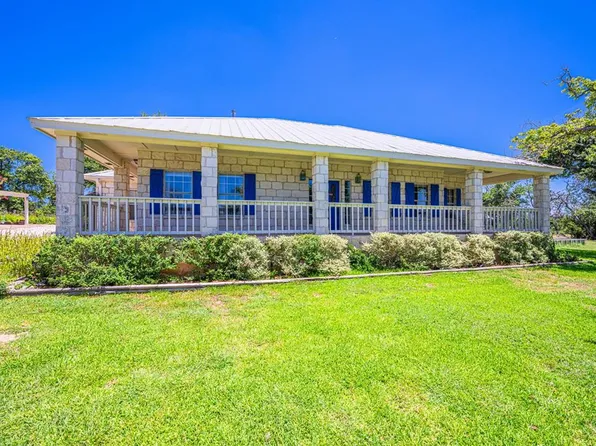 646 Cherry Mountain Loop, Fredericksburg, TX 78624