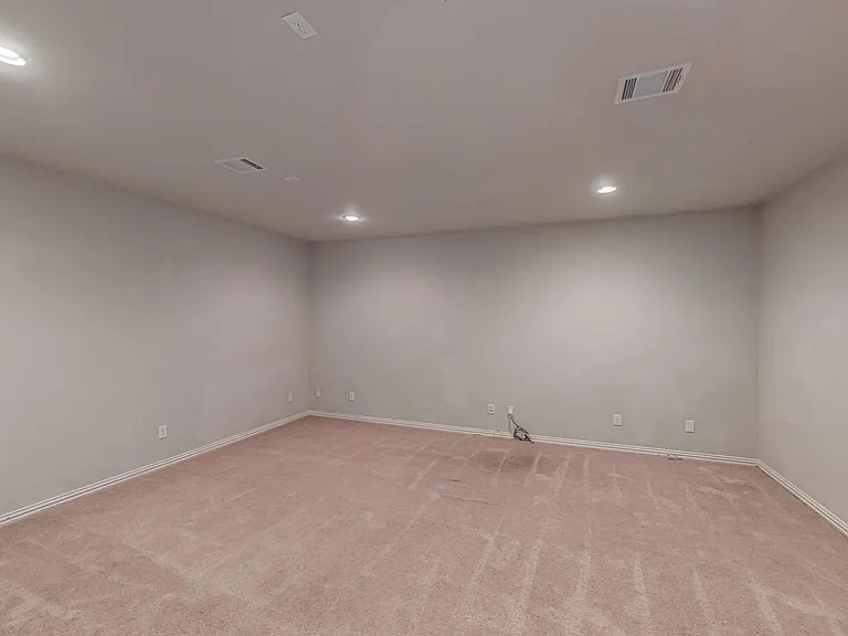 6723 Capistrano St — Photo 42