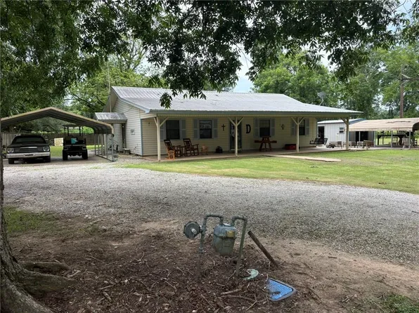 566 River Rd, Alexandria, LA 71302