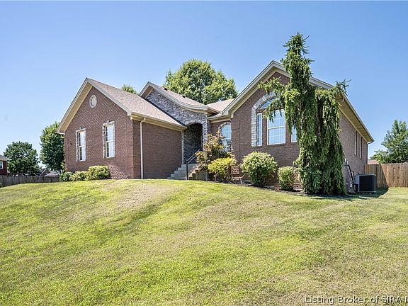 2nd image of 3044 Brookhill Court