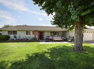 10518 McCormac Ave, Bakersfield, CA 93307