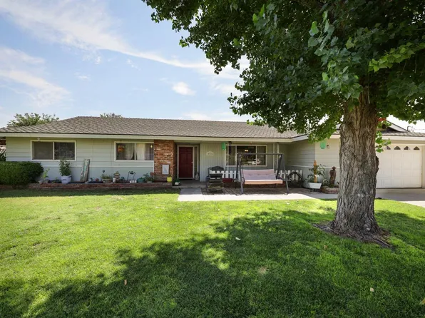 10518 McCormac Ave, Bakersfield, CA 93307