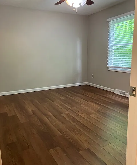 451 Robinhood Dr — Photo 27