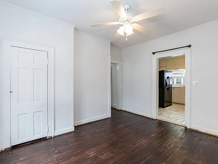 3107 Lucas St — Photo 8