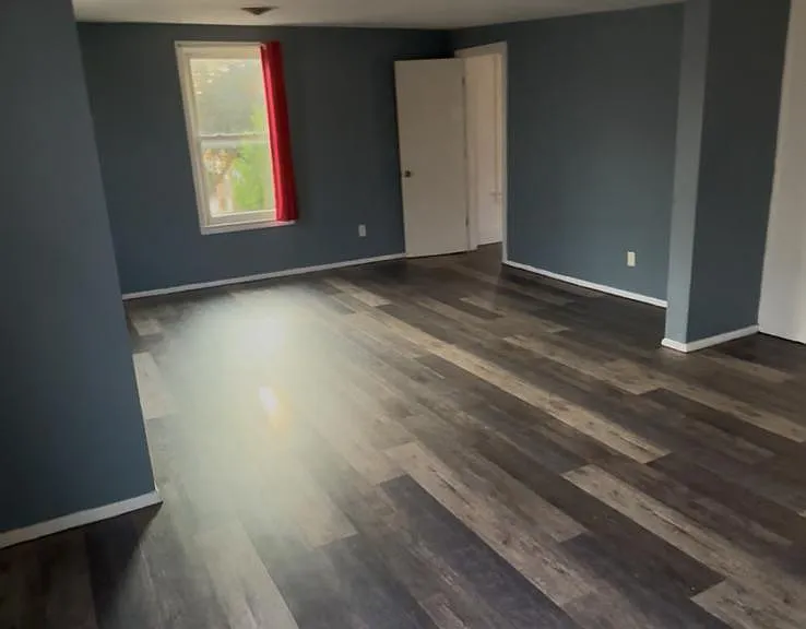 1531 Thurston Ave — Photo 6