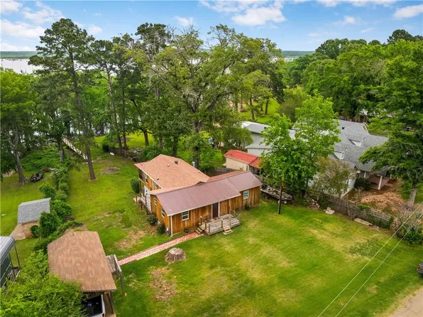 429 Pardee Rd, Campti, LA 71411
