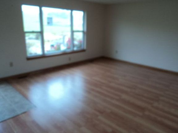 2nd image of 260 Township Road 2450