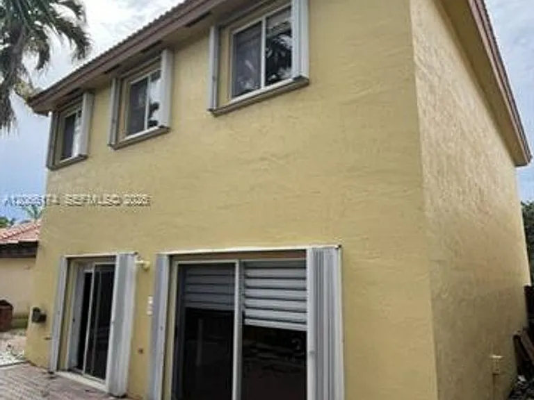11258 NW 59th Ter #0 — Photo 20