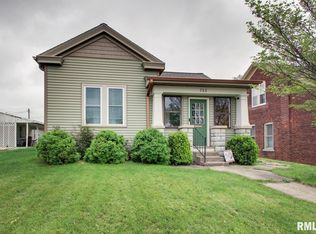723 S 12th St, Quincy, IL 62301