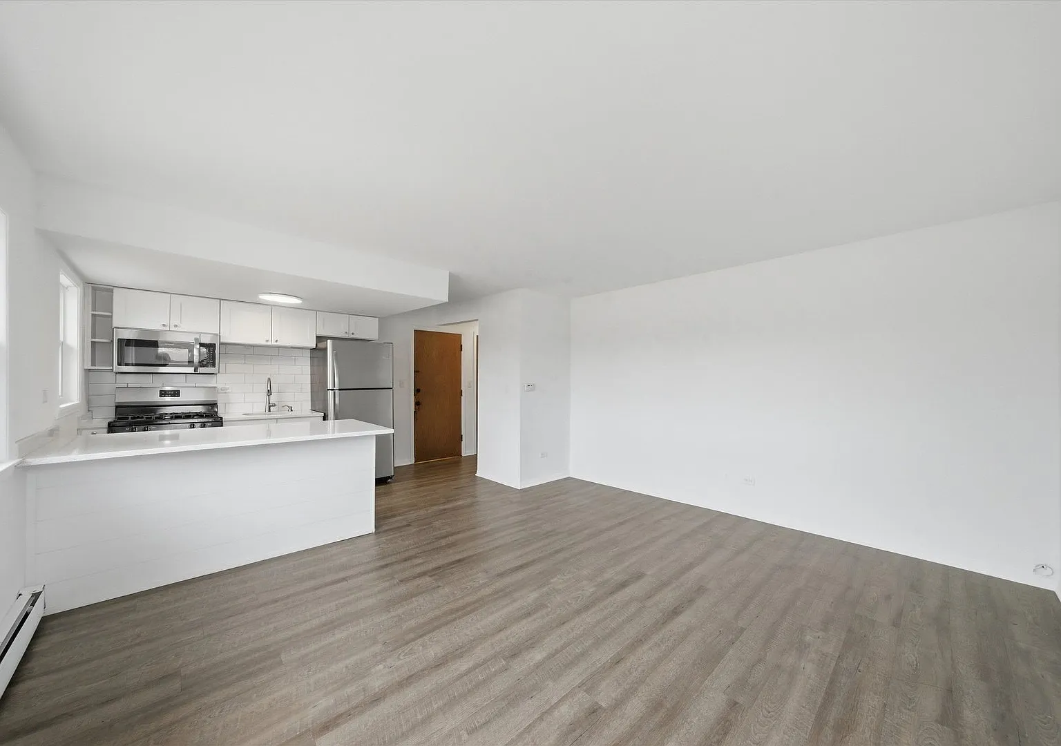 1 bed, 700 sqft, $1,695 — Photo 4