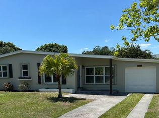 510 Saunders St, Sebastian, FL 32958