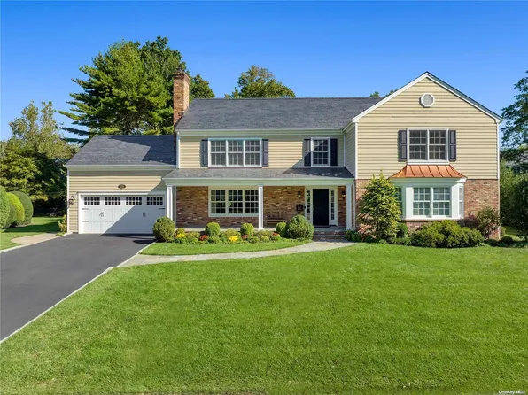 129 Whistler Road, Manhasset, NY 11030