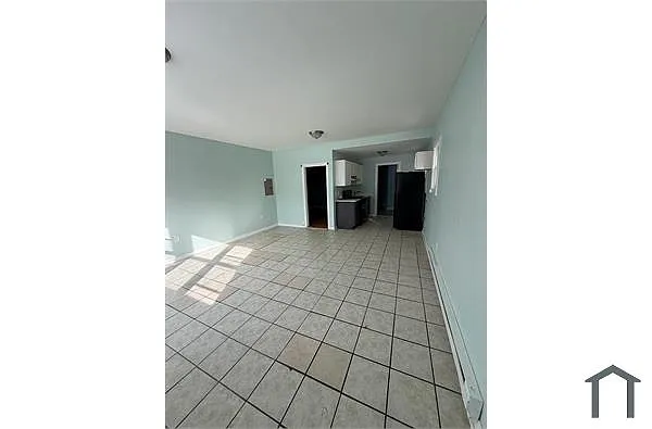 Building Photo - 452 15th Ave #2