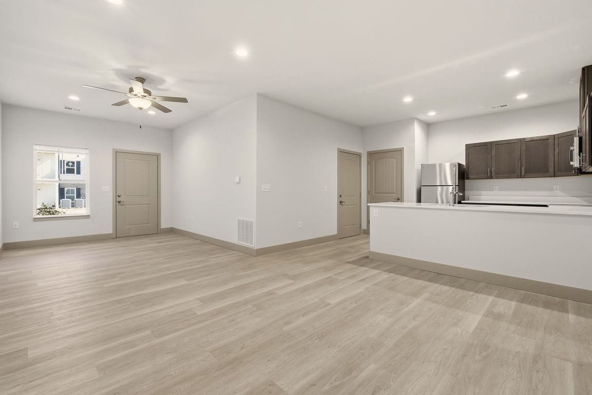 2b/2ba patio style apartment home.