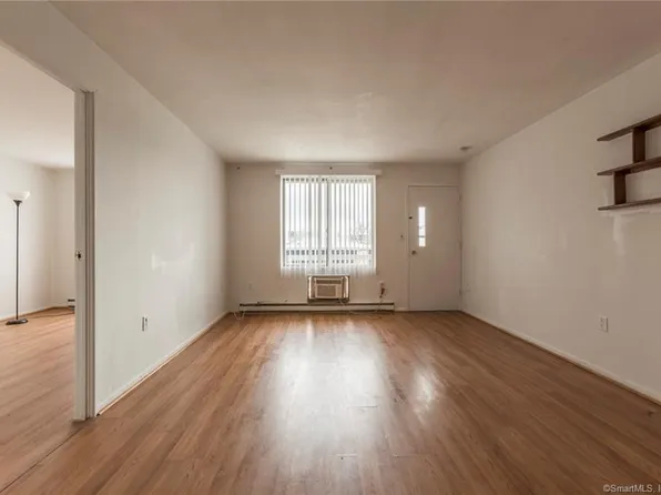 69 Cove Road #C16, Stamford, CT 06902