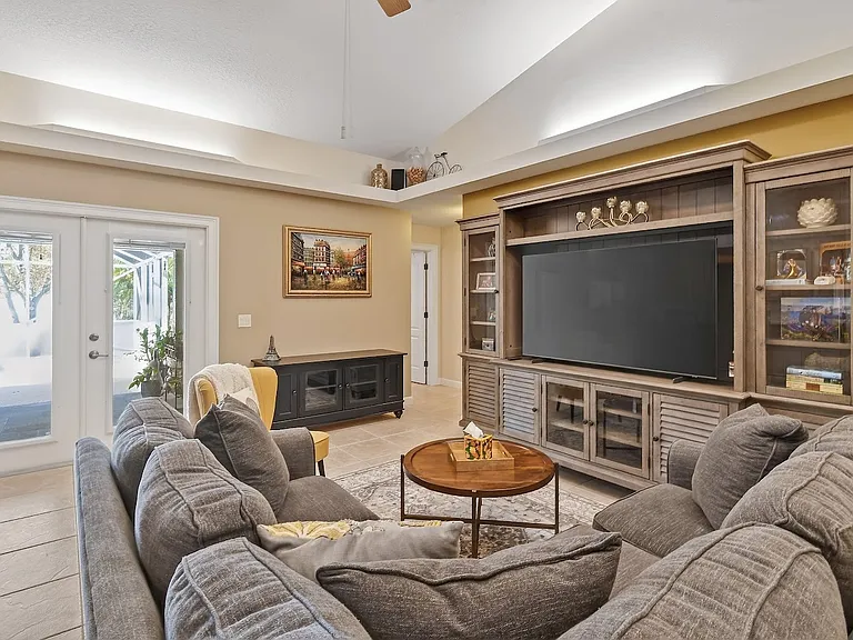 3221 SE Quay St — Photo 10
