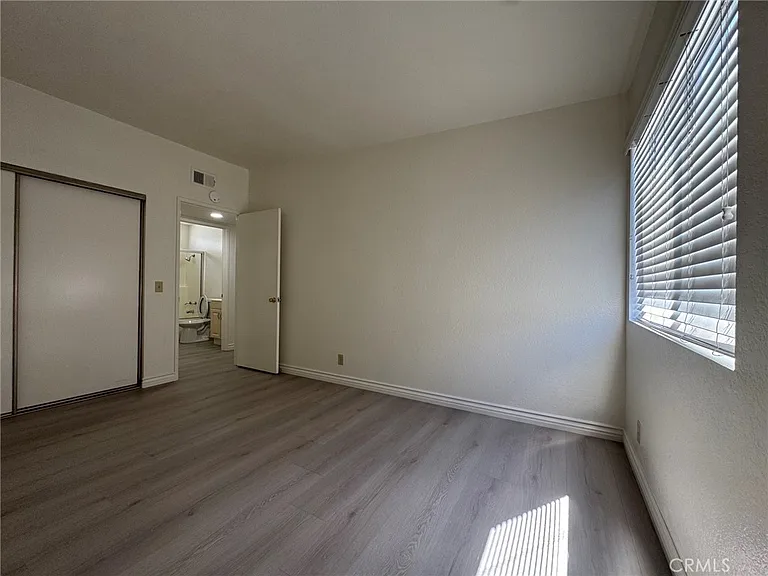 24326 Sylvan Glen Rd — Photo 9
