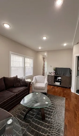 913 Union St #1 — Photo 9