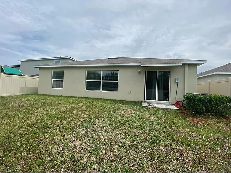 1762 Broad Winged Hawk Dr — Photo 22