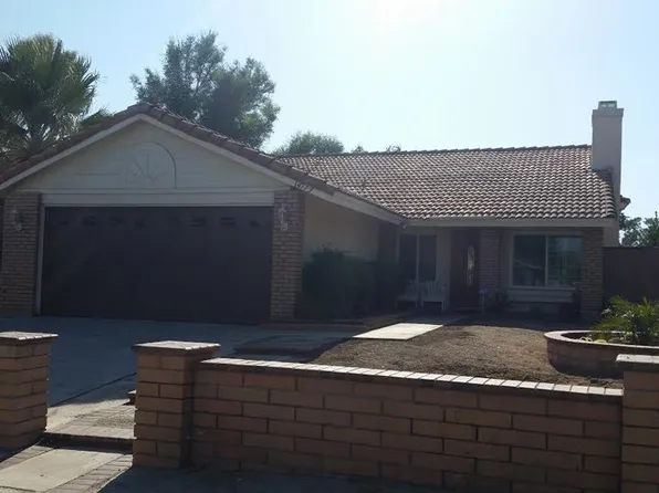 14773 Spinnaker Ln, Moreno Valley, CA 92553