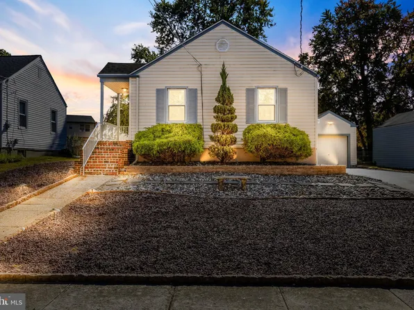 31 Winding Way, Cherry Hill, NJ 08002