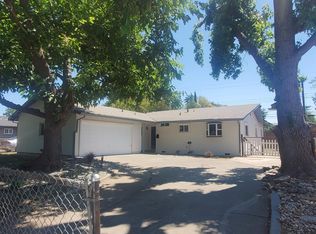2709 Los Amigos Dr, Rancho Cordova, CA 95670