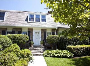 1817 37th St NW, Washington, DC 20007