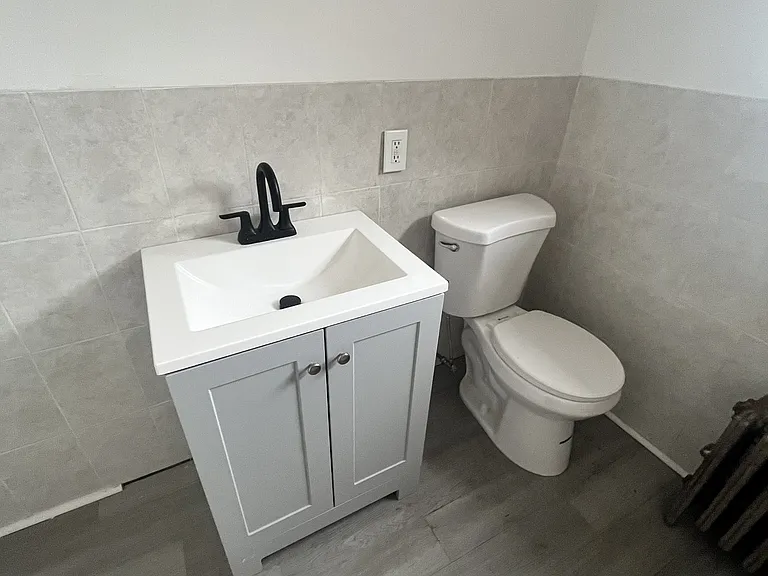 245 E Northampton St — Photo 12