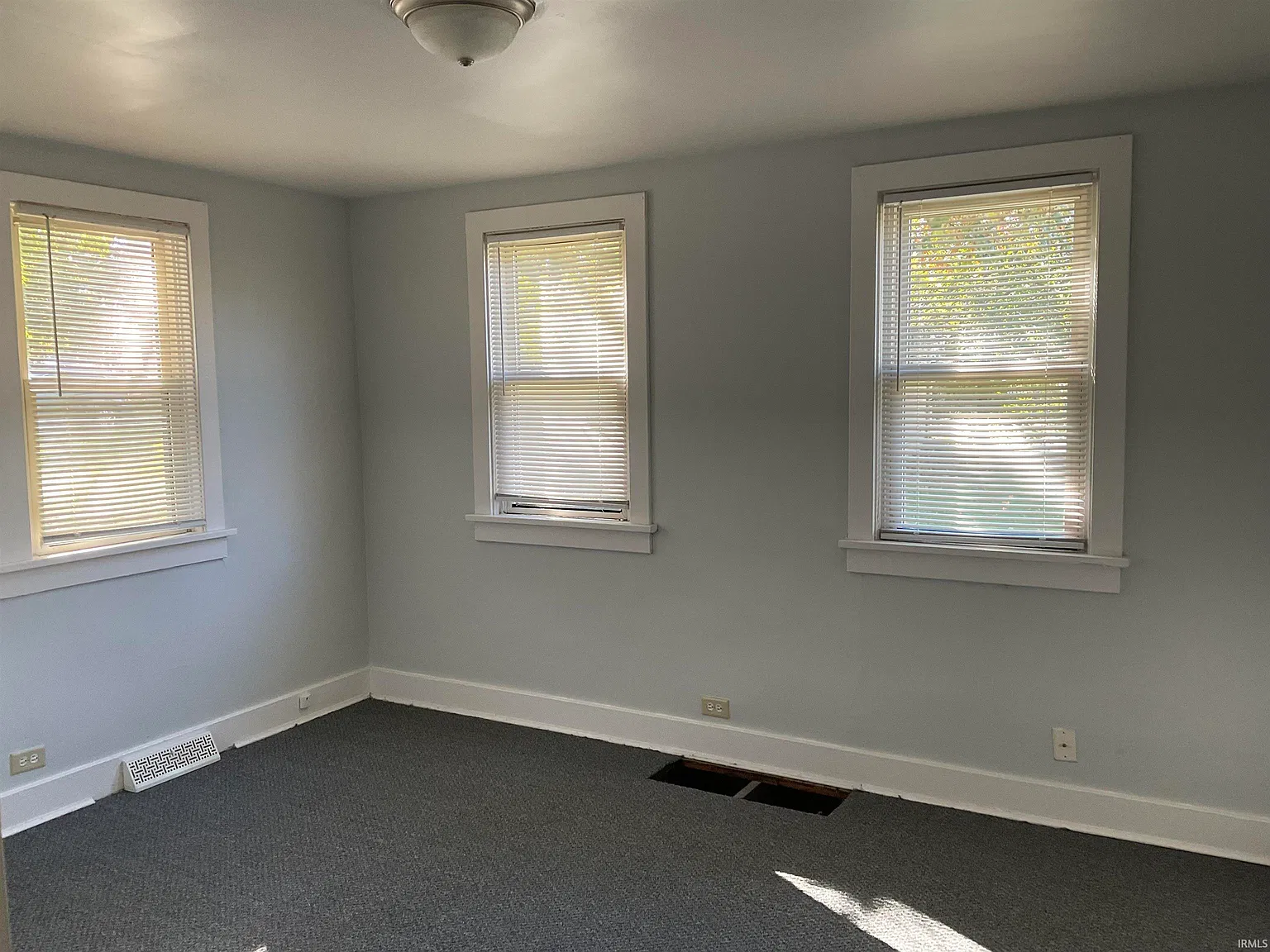 2 bed, 1.0 bath, 1158 sqft, $825 — Photo 4