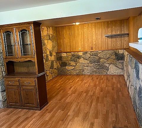 3rd image of 5487 Corkhill Dr