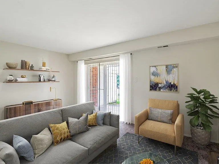 Village Square Apartments and Townhomes — Photo 5