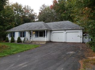 2309 Vacation Ln, Pocono Summit, PA