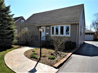 407 W Ethel Ave, Lombard, IL